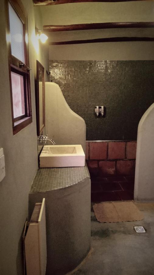 Cachí Miraluna Bodega Boutique מראה חיצוני תמונה